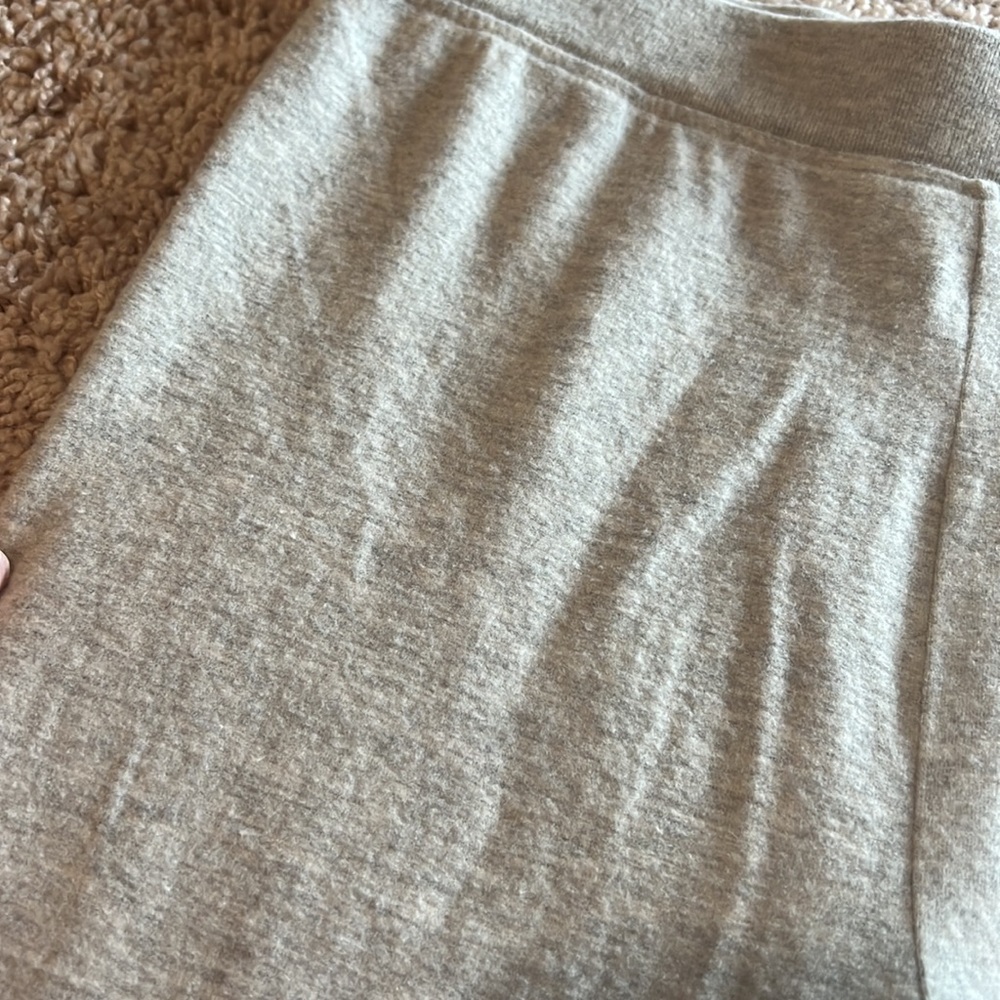 Grey fleece (soft) leggings from PAC sun la hearts brand size medium never worn - Picture 6 of 9